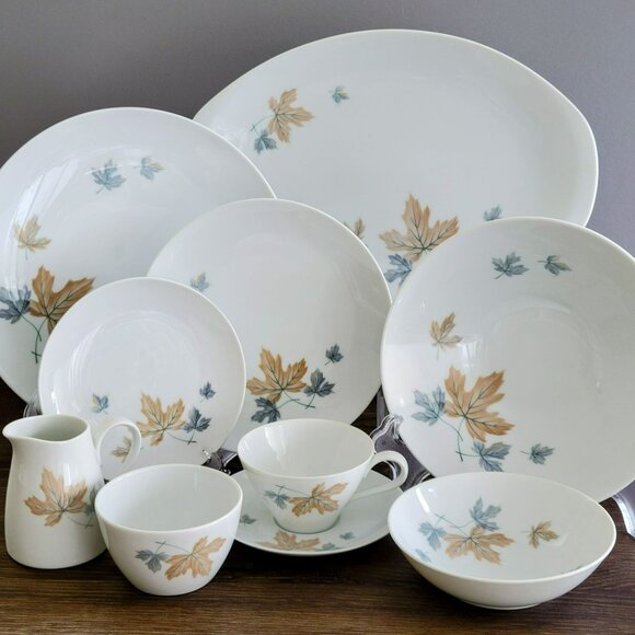 Vintage Noritake Maplewood 11" Oval Serving Bowl Blue & Tan Autumn Leaves c1960s - Picture 12 of 12